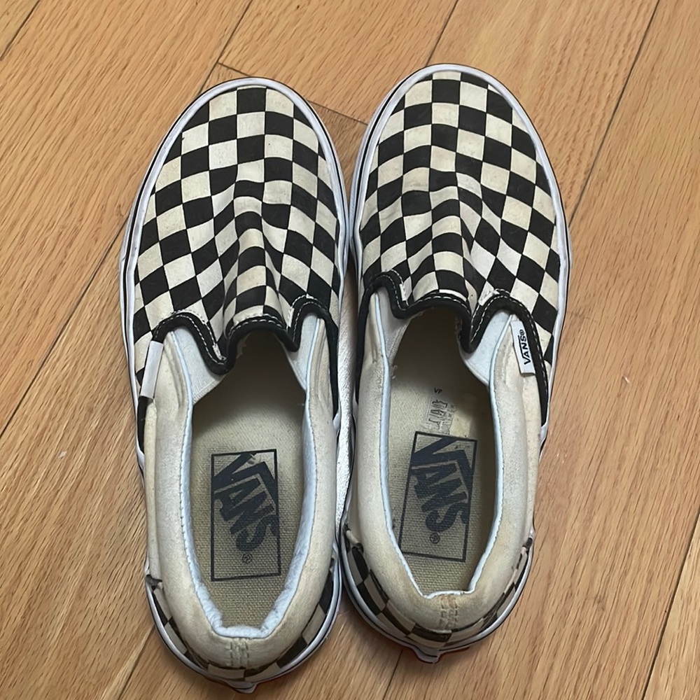 Vans checkerboard slip on size 6